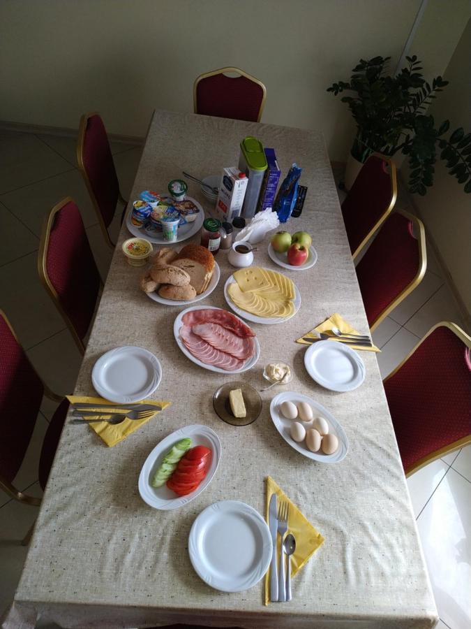 Gosciniec W Ogrodzie Apartment Brusy Екстериор снимка