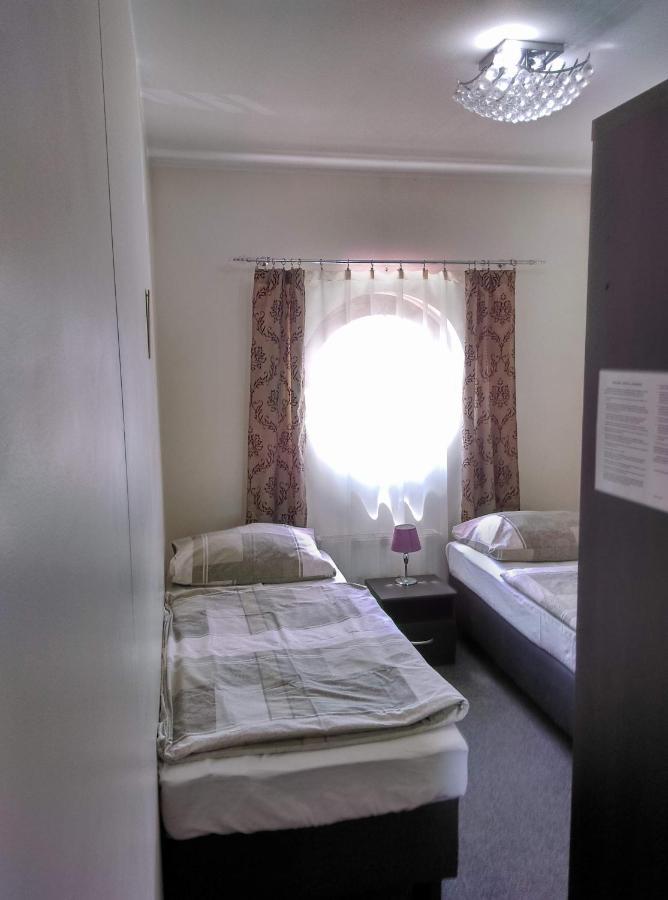 Gosciniec W Ogrodzie Apartment Brusy Екстериор снимка