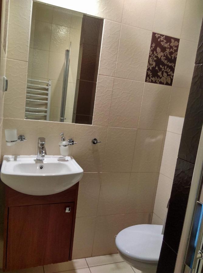 Gosciniec W Ogrodzie Apartment Brusy Екстериор снимка