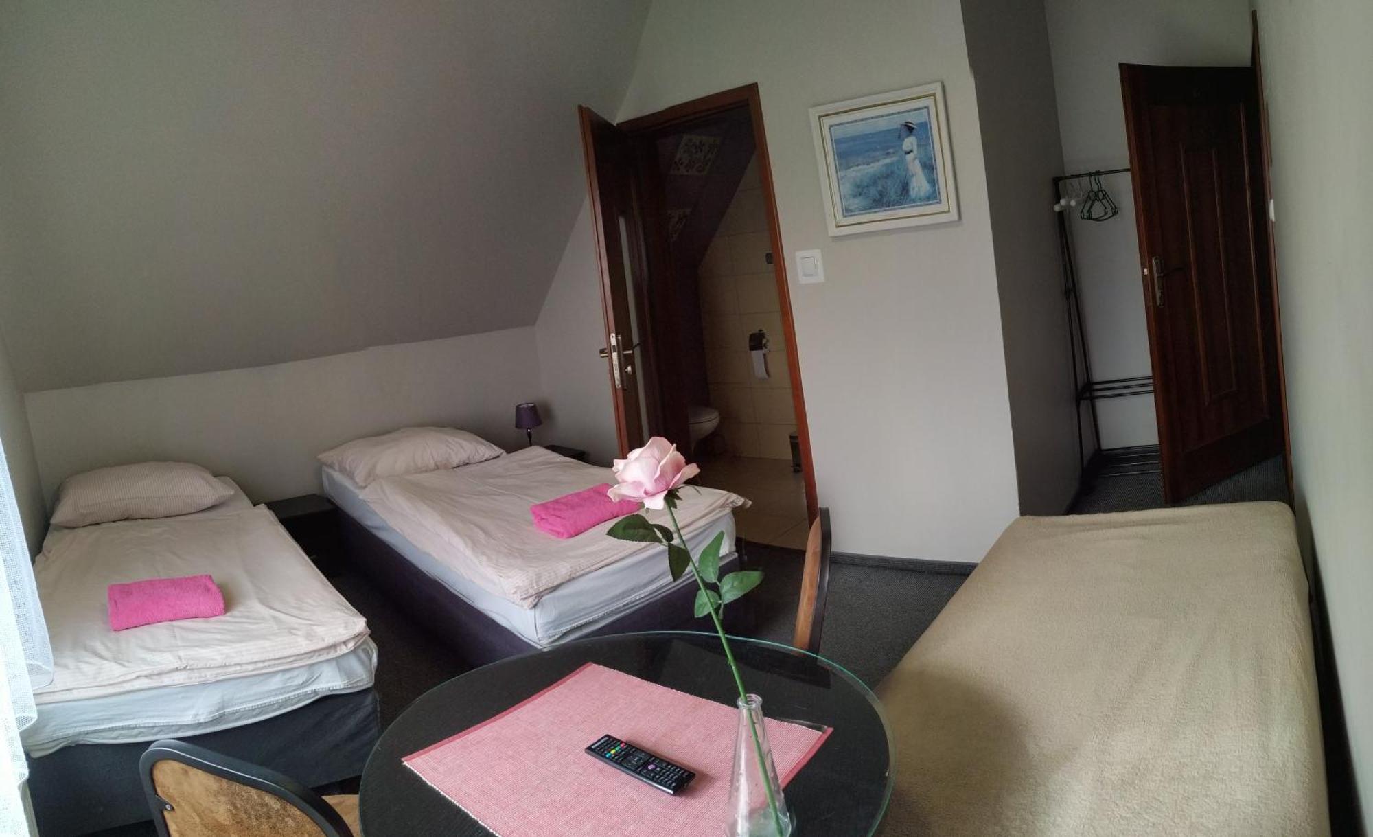 Gosciniec W Ogrodzie Apartment Brusy Екстериор снимка