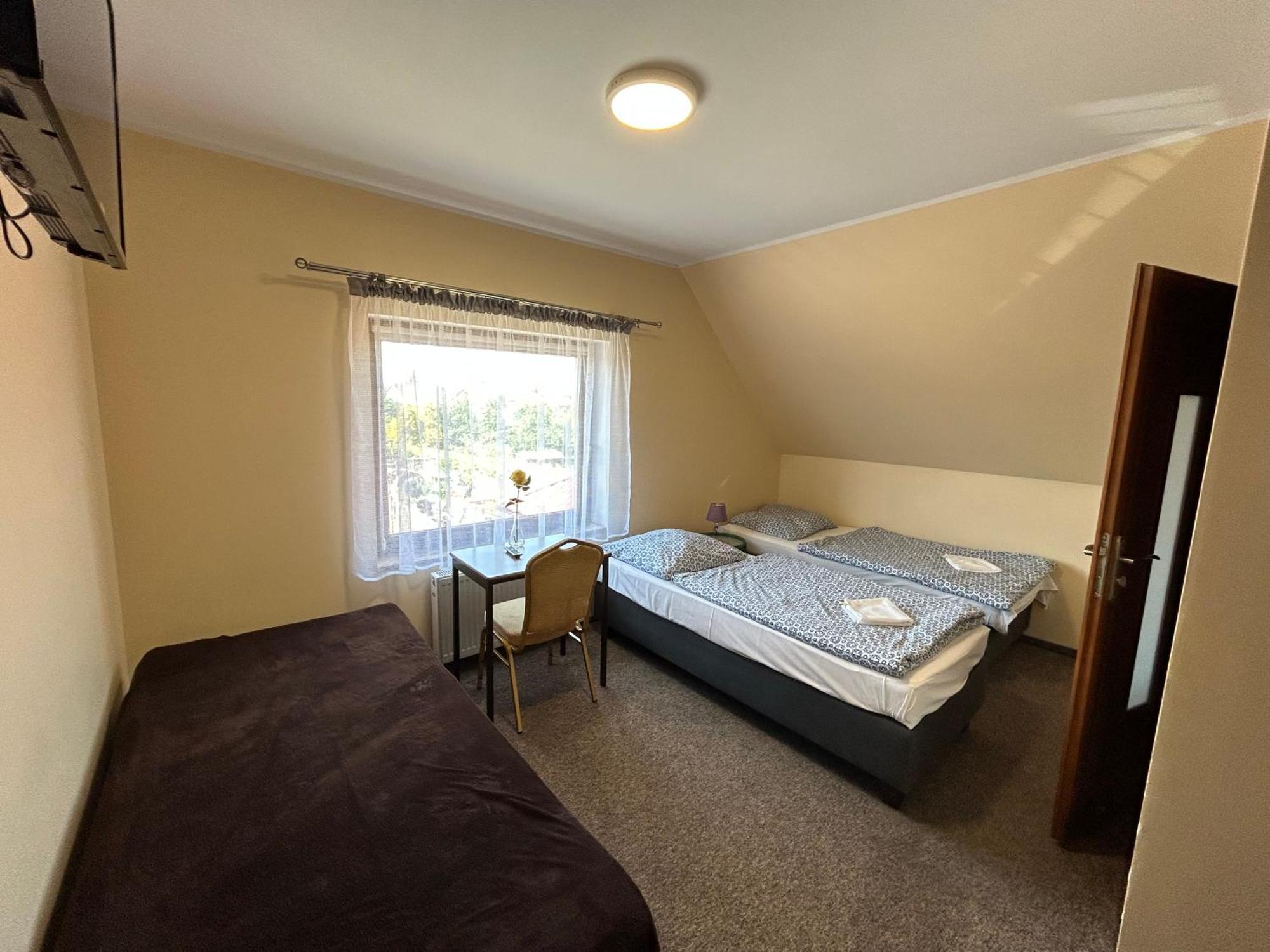 Gosciniec W Ogrodzie Apartment Brusy Екстериор снимка